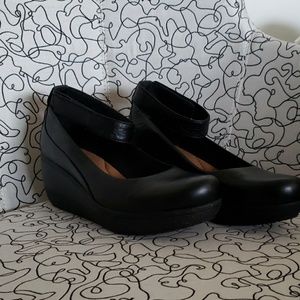 Clarks Wynnmere Fox Shoes